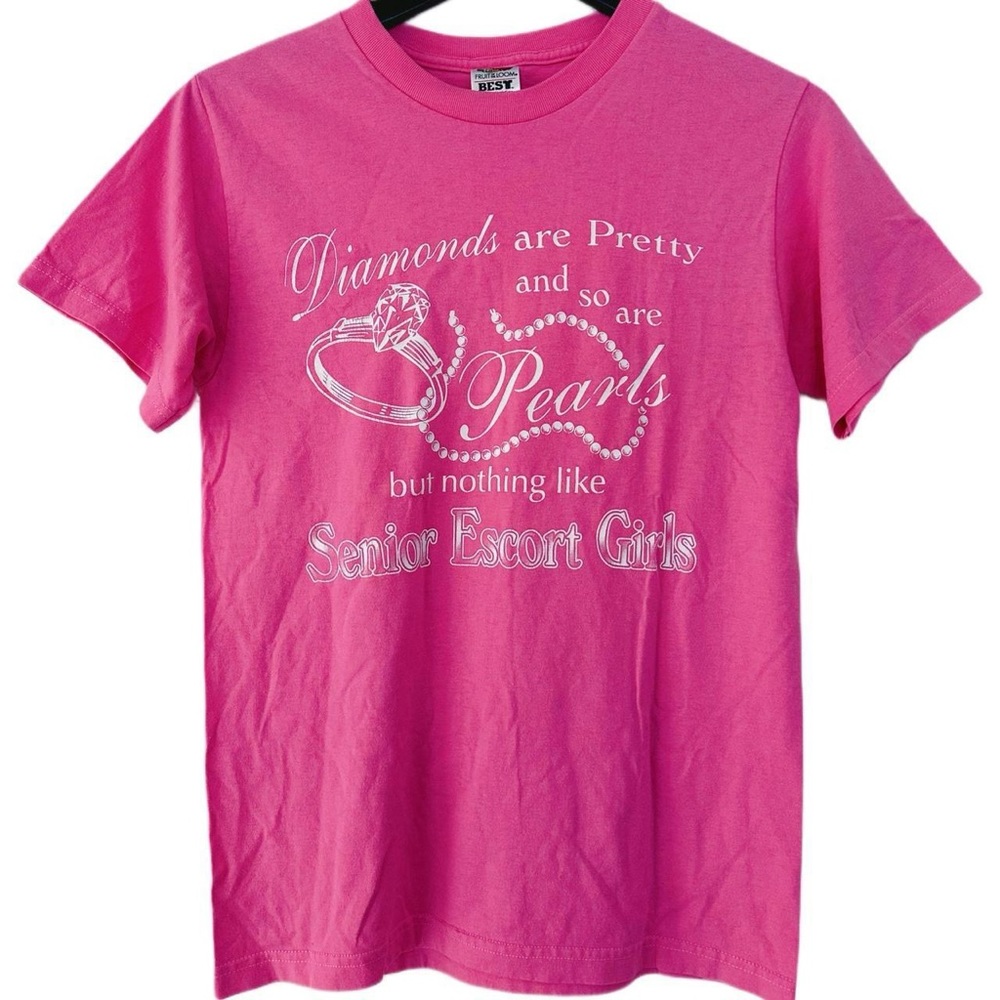 00s VTG 2005 Diamonds Pretty Satire Senior Escort Girls Humor T-Shirt Cowgirl